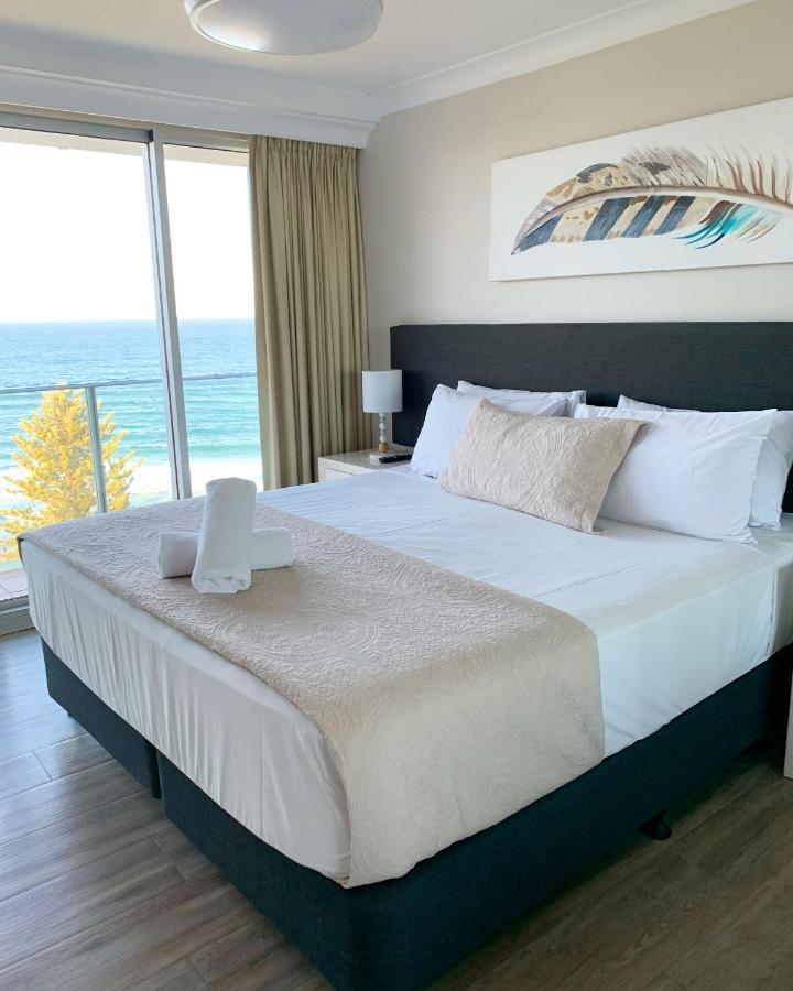 Pacific Regis Beachfront Holiday Apartments Gold Coast Exterior foto